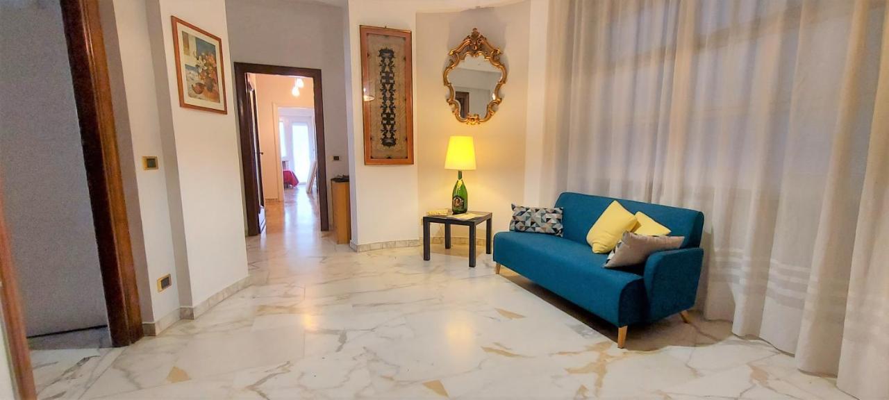 Apartment Vatican De Carolis Terrace Rom