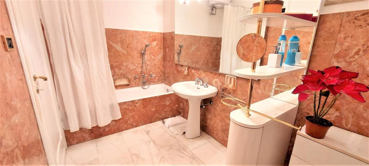 Appartamento Vatican De Carolis Terrace *